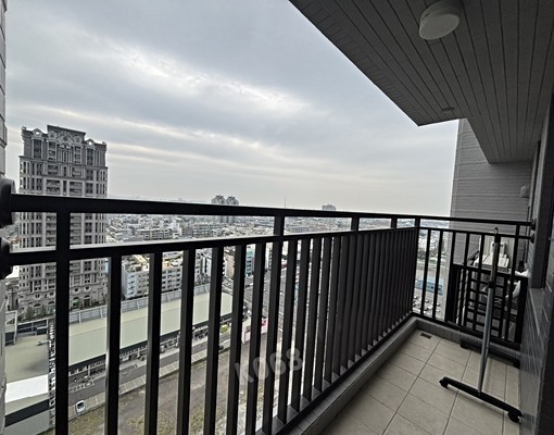 市政朝東高樓3房平車位｜台南金算盤 - Image 7