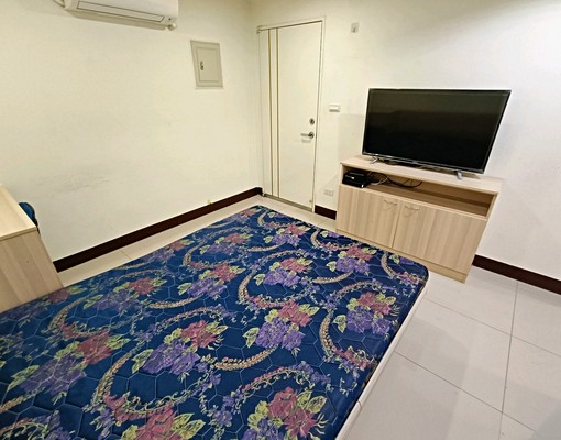 大潤發花市商圈優質美房/無對外窗 - Image 4