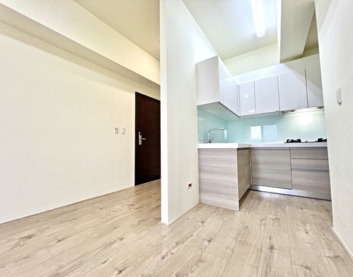 機捷新屋*好事多高樓層二房*附B1平車"可租補~可租補~ - Image 9