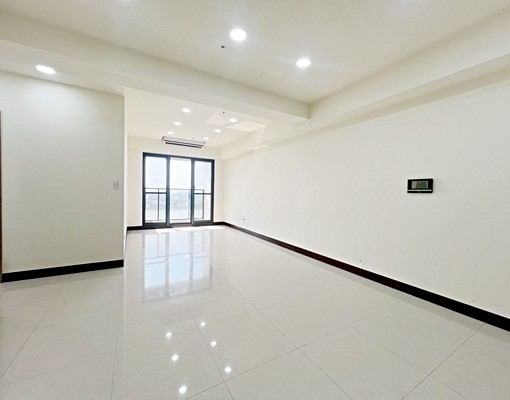 屋主自租全新裝潢超美視野A19旁三房兩廳雙衛含平車(仲介勿擾 - Image 3