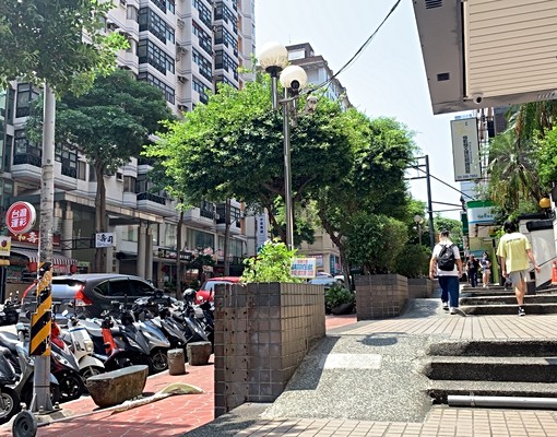 可租屋補助大有路寶雅旁~採光套房全新鐵窗 - Image 11
