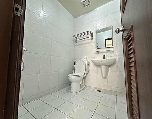 可租補報稅,小資首選,全新變頻冷暖冷氣,房間電子鎖,乾淨舒適 - Image 6