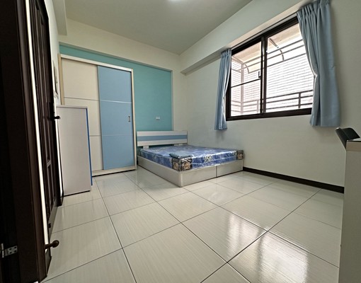 可租補報稅,小資首選,全新變頻冷暖冷氣,房間電子鎖,乾淨舒適 - Image 2