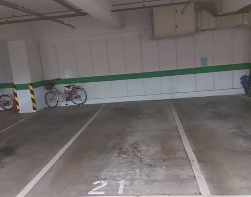 和平東路與基隆路口潤泰100豪宅地下室平面大車位保全管理佳 - Image 6