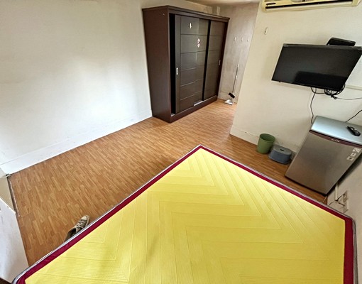 近捷運雙連站8分【超值採光大套房】陽台@磚牆 - Image 3