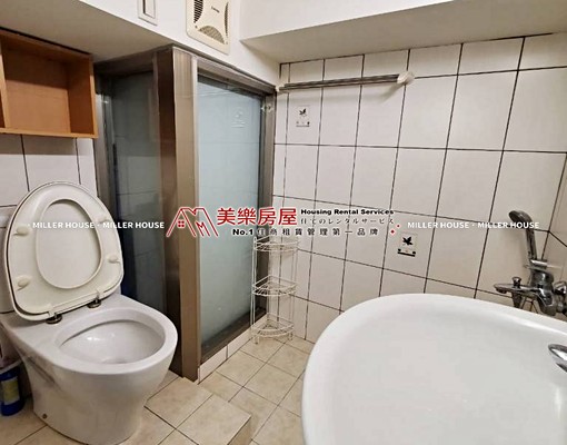美樂*市政府*信義挑高可站1+1房*有陽台*租金含網/第四台 - Image 12