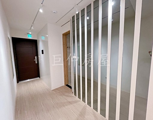 人氣社區【💎全新裝潢💎】優質地段🍀文青美宅 - Image 6