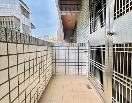 南京路車庫別墅🔸4房/整層大主臥/大露臺/近興嘉公園 - Image 15