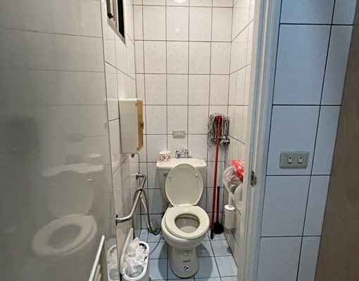 一樓10米路邊出租 - Image 9