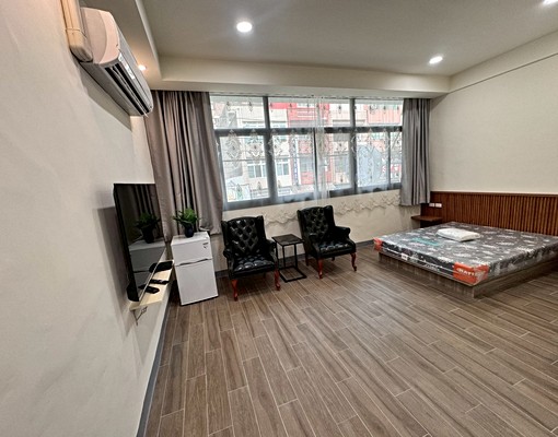 ✨近中壢夜市✨新明市場✨中壢高中✨全配家具✨一手皮箱即可入住 - Image 1