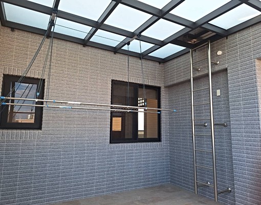 台中市梧棲區五房學區公園美『電梯』透天～可營業登記～員工宿舍 - Image 2