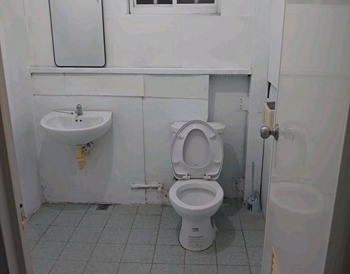 市中心優質冷氣套房 - Image 3