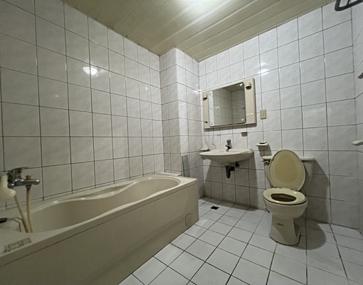 台南租屋~小西門優質電梯三房住家(有電梯) - Image 12