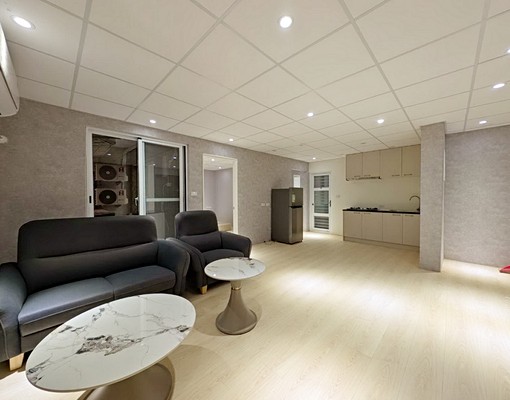 全新翻修溫馨二房附車位 - Image 3