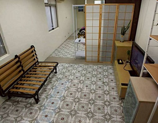 建國東路|有陽台|大套房 - Image 1