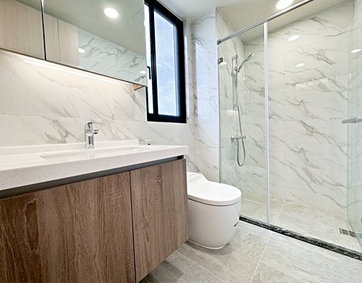 沙鹿火車站旁『侑峰鑫生活』可租補台水電全新質感三房車位露台戶 - Image 10