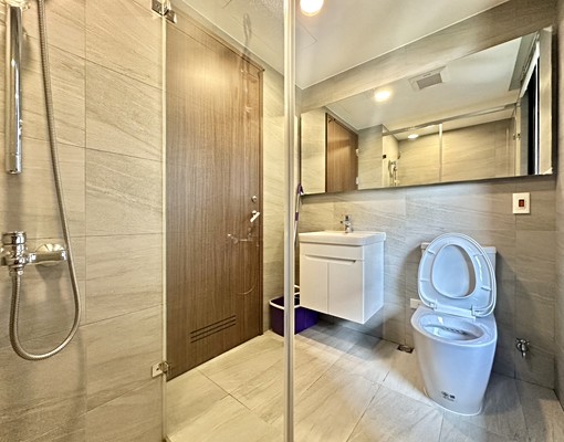 國泰建設🍎稀有釋出全面採光🌟大三房平車✅可租補戶籍 - Image 10