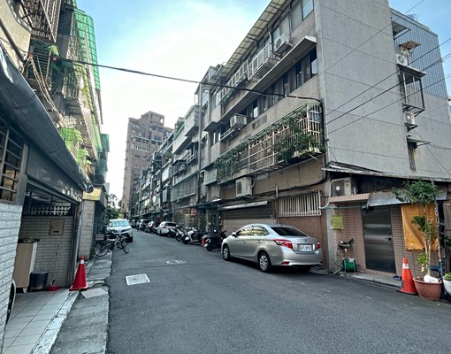 石牌運動中心三房雅寓-可設籍.領租補.石牌國中明星學區 - Image 1
