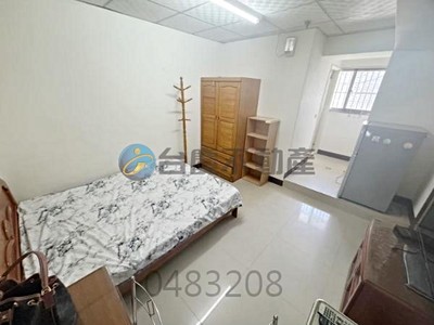 低於實登~屋主超想賣💚興大商圈收租金雞母4套房