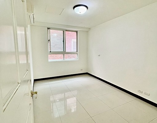 中央五街三房兩衛一陽台 - Image 4