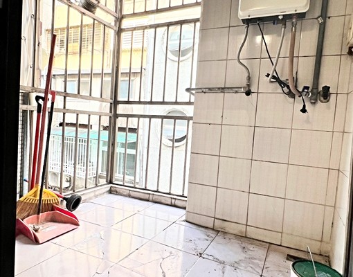 新店七張捷運站家樂福裕隆城生活圈公寓四樓3房1衛可以租屋補助 - Image 12