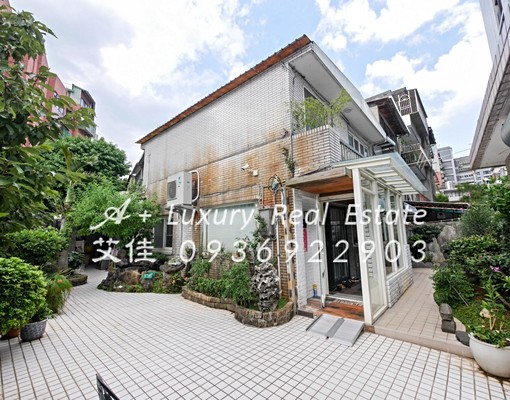 近捷運石牌站旁大庭院獨棟別墅使用空間大採光極佳近公園 - Image 2