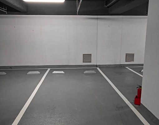 靠汐止行政中心新興路車位出租 - Image 2