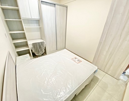 全新屋齡~全新家俱.家電~獨立陽台~專屬廚房~包裹.垃圾代收 - Image 7