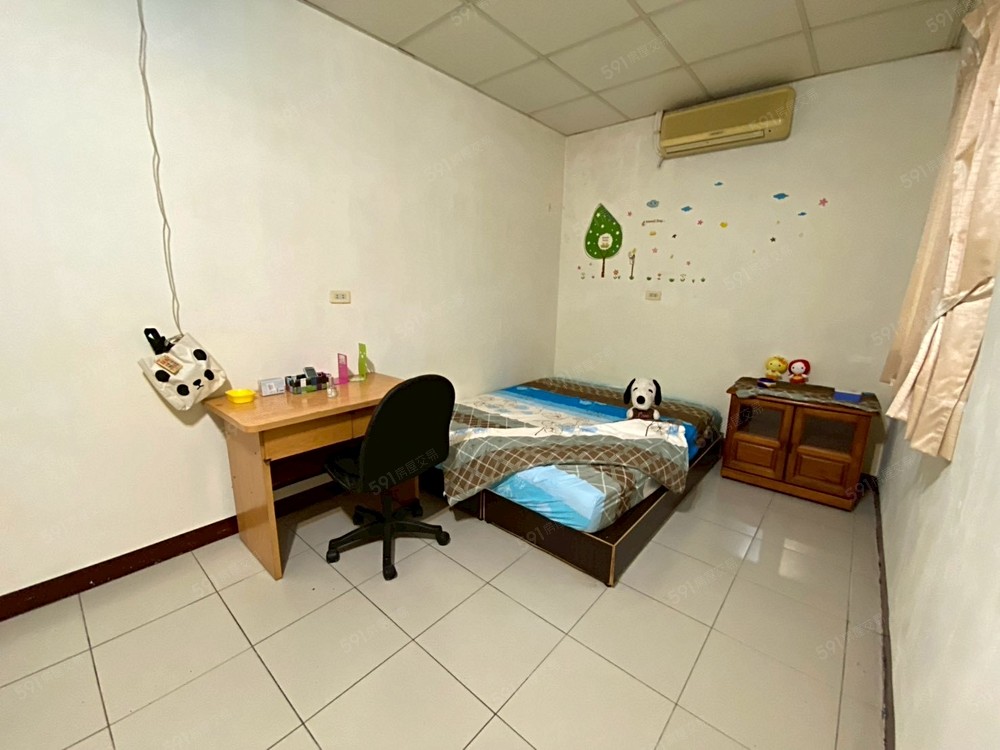 景安❣垃圾代收/採光通風/室內空間大/傢俱齊全/生活機能佳 - Image 1