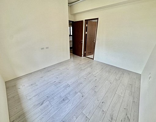 好市多機捷🌺國泰Mega+🌺全新三房空屋🌺平車🌺 - Image 5