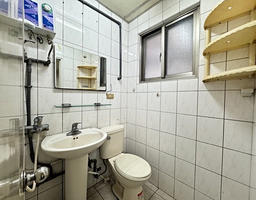 沃盛睿達🏠採光佳|貓咪可養|臥室、衛浴皆有對望窗|可租補 - Image 7