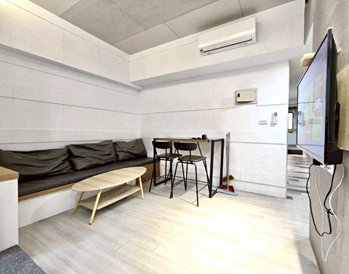 🌹一中商圈.日曜天地◆超便宜三房合租首選◆電梯管理員飲水機 - Image 3