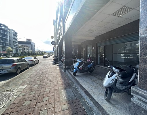 嵐峰路正大路邊顯眼超值一樓出租 - Image 7