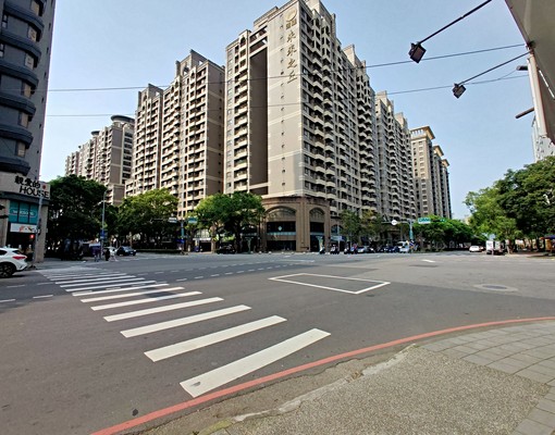 親愛的HOUSE~家樂福便利宅~家具家電齊全 - Image 12