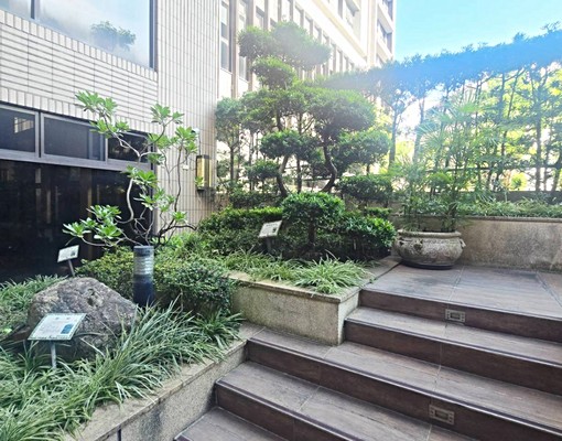 一層一戶~大氣四房👉平面車位另租3500🚘🚗 - Image 13