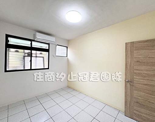 可租補、可停汽車《近車站美兩房》有天然瓦斯 - Image 3