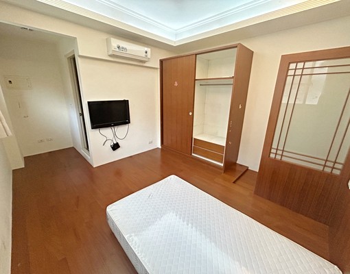 🏡東區超便宜2+1房🌟台電🌟可租補🌟雙陽台 - Image 5