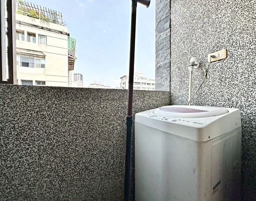 🏡西屯精選大套房🌟可租補🌟流理台🌟陽台獨洗🌟子母車 - Image 9