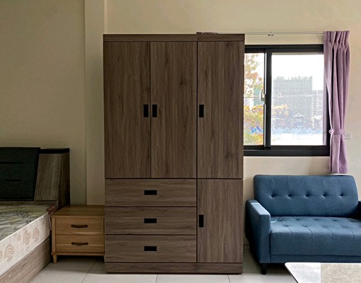 生活机能佳,全配傢俱,房間廣濶,環境優雅,停車方便。 - Image 13