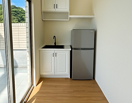 ✨全新裝潢二房＋大露台｜含車位＋網路第四台｜即將完工拎包入住 - Image 1