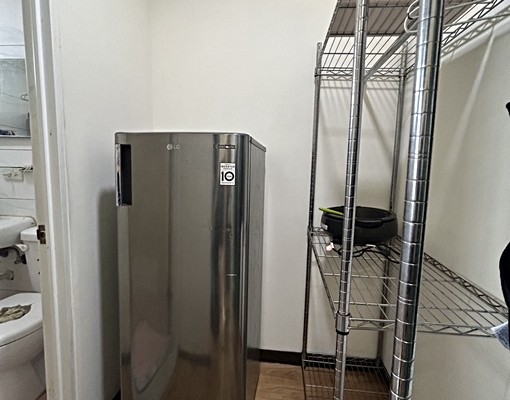 @星鴻~捷運新店公所3分鐘超通風舒適套房/可租捕 - Image 8