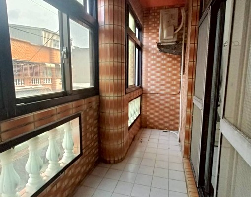 整棟透天五房~免仲介費/可租補可入籍 - Image 11