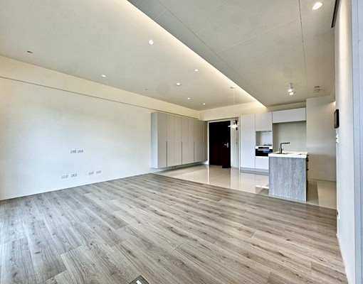 U雋｜中高樓三房雙平車｜可租補戶籍 - Image 3