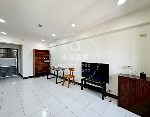 含管理費.大三房市政府旁家庭首選.空間寬敞.採光明亮 - Image 5