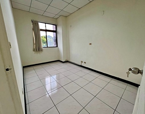 園區人最愛｜好市多旁電梯二房可申請租屋補助(有車位可另租) - Image 9