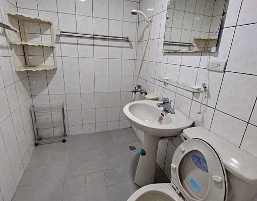 社會住宅(可租補)府中商圈公寓一樓 - Image 7