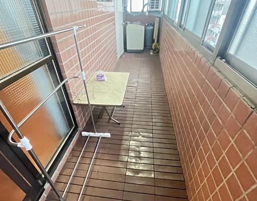 中壢/近忠貞市場/可租補/廚房/電梯/一房一廳 - Image 14