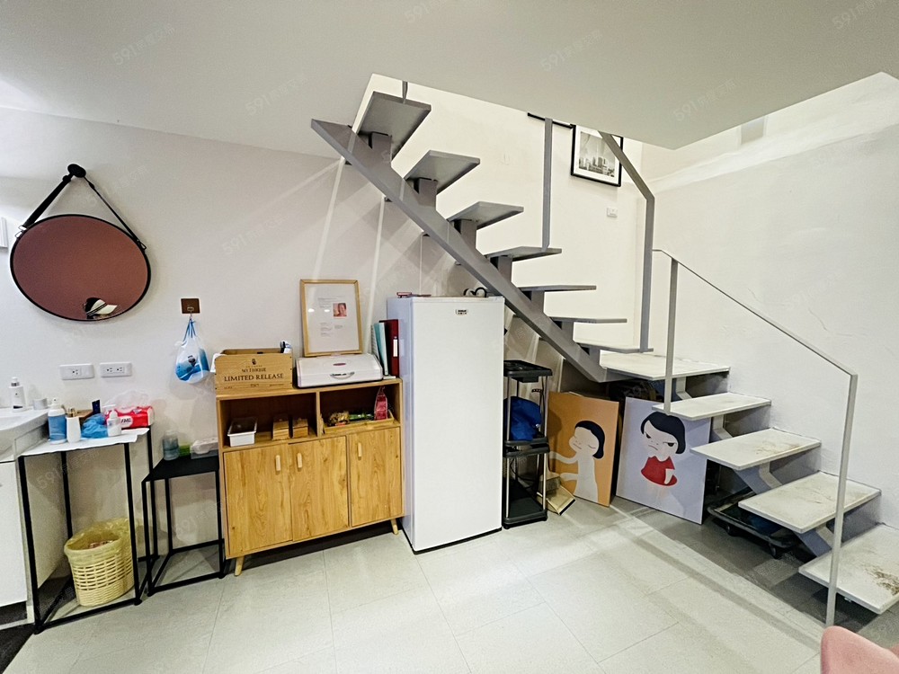 店面有內梯1+2樓, 可分租1樓或2樓