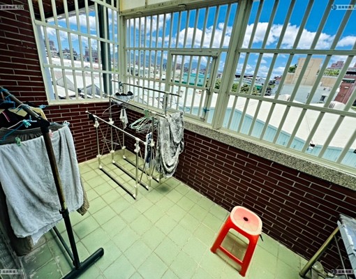 小資美宅-格局方正通風-近捷運 - Image 8