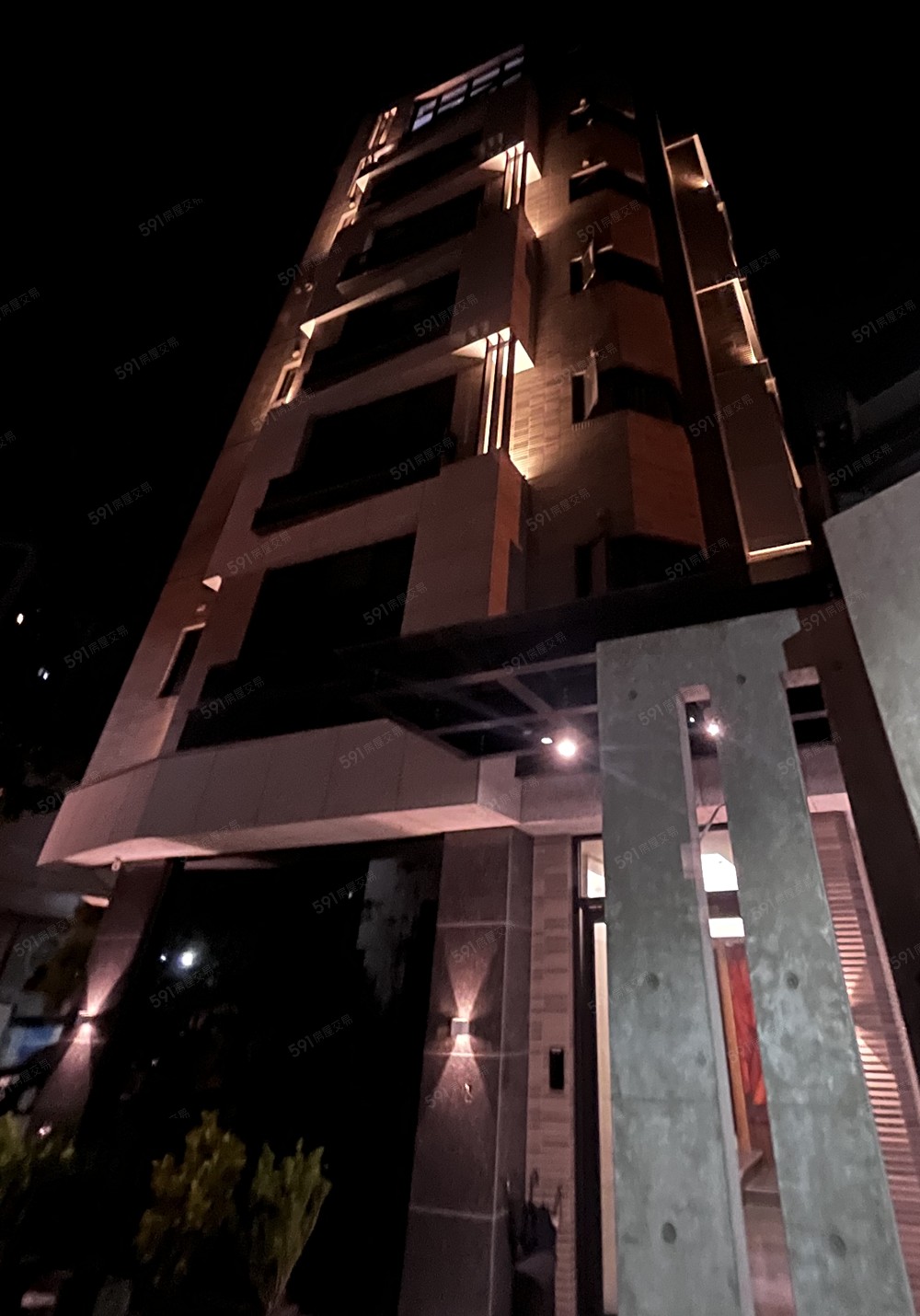 真正全新完工整棟崗石打造低奢飯店式外觀